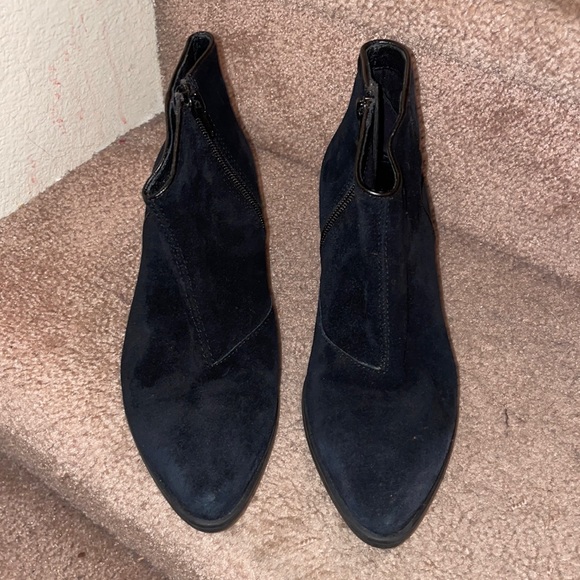 Vagabond black suede Chelsea boots - Picture 2 of 5